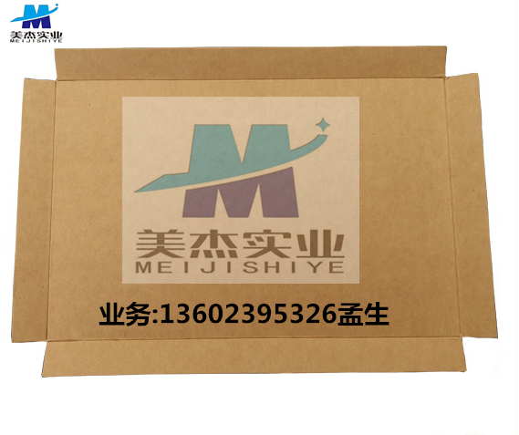 What are the characteristics and performance of paper skateboard